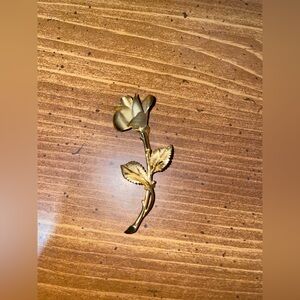 Pastelli Gold Tone Rose Stem Flower 2.75" Brooch Excellent Condition